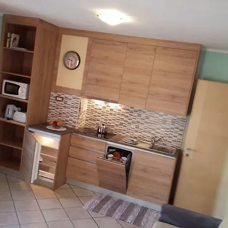 Apartment Roulette In *