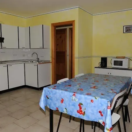 Apartment Roulette In *